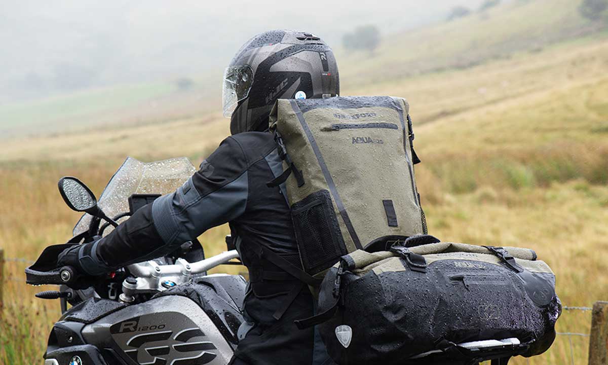 QINGTIAN Super Sacoche de réservoir de Carburant de Moto et Moto avec Sacoche de Selle de Voyage GPS magnétique,imperméable,Tissu Oxford