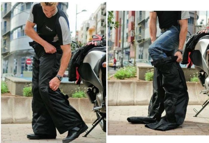 Porter un short à moto, tout en étant en sécurité, c'est possible avec le  surpantalon Spidi Megarain. ~ EnjoyTheRide